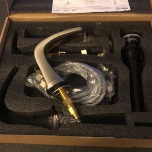 Parlors Two Handle Lavatory silver with brushed